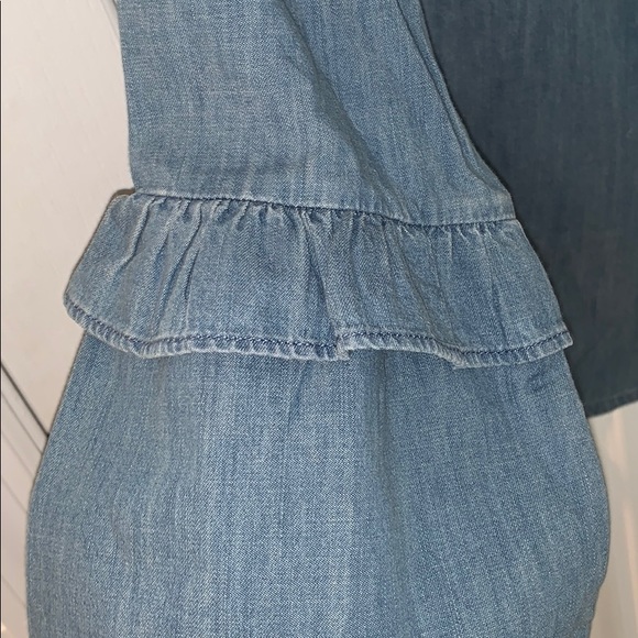 Gap Ruffled Sleeve Top - Picture 2 of 3